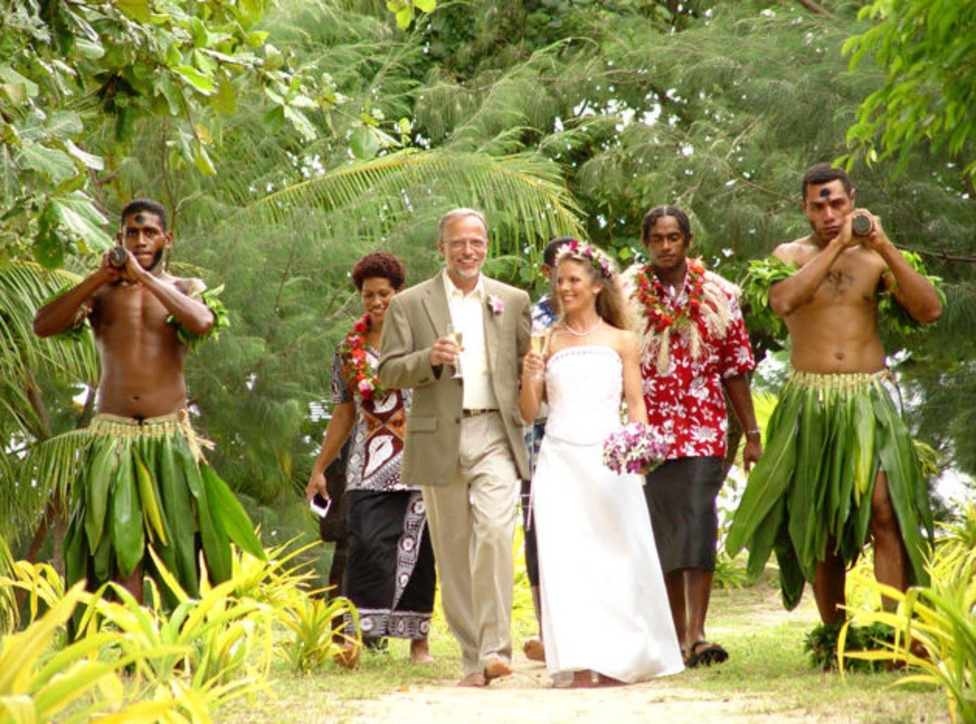 Tongan Beach Resort Utungake エクステリア 写真